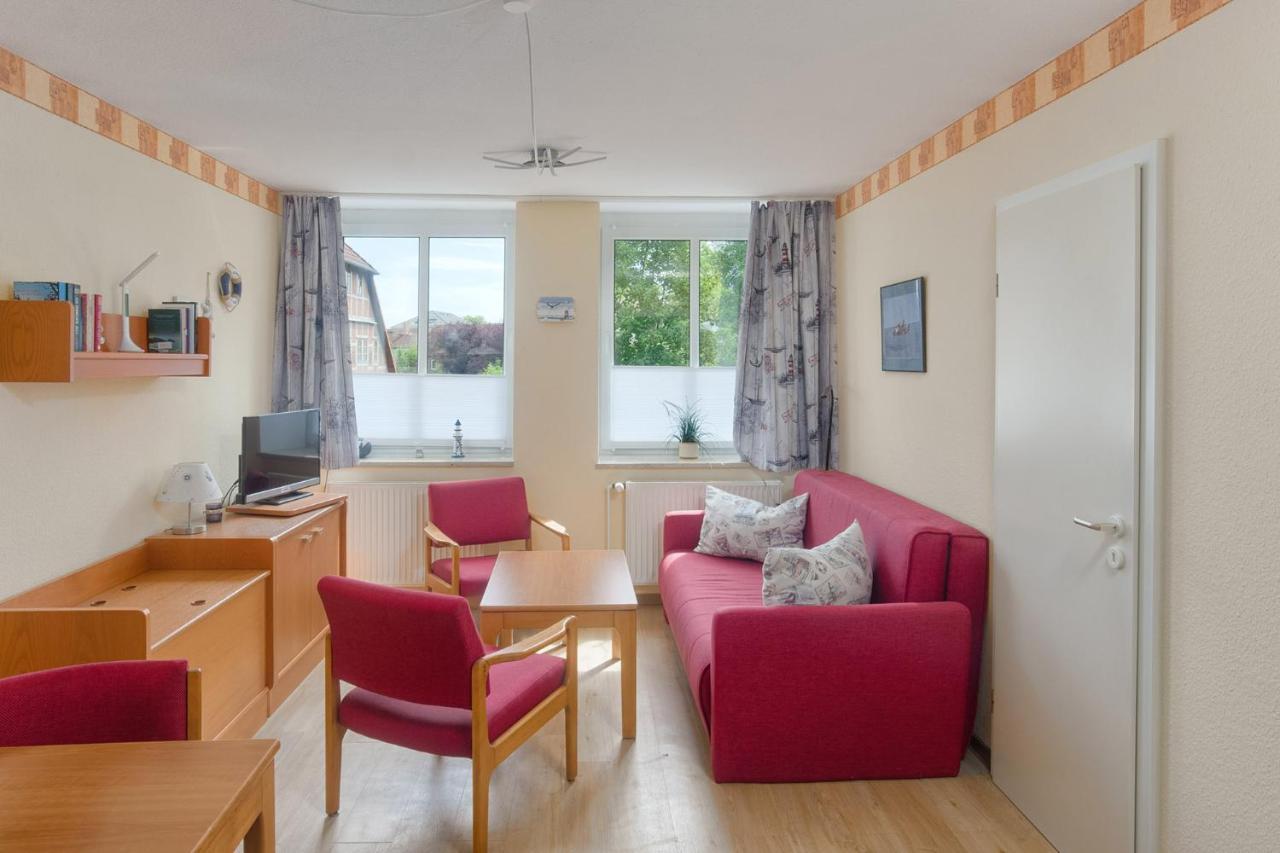 8 Apartment