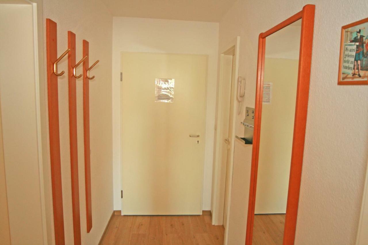8 Apartment *